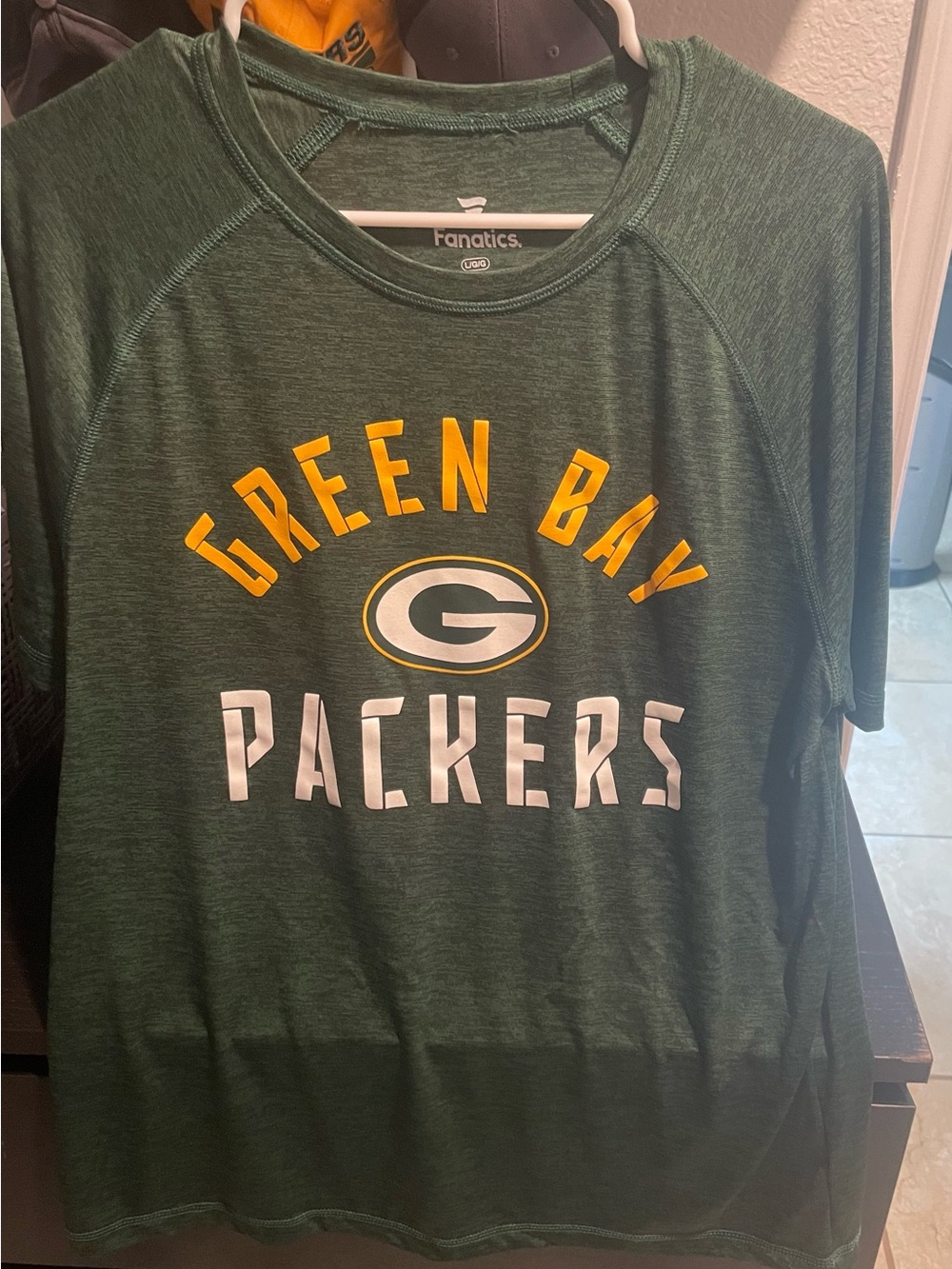 Fanatics Green Bay Packers Green Crewneck with Yellow & White Logo